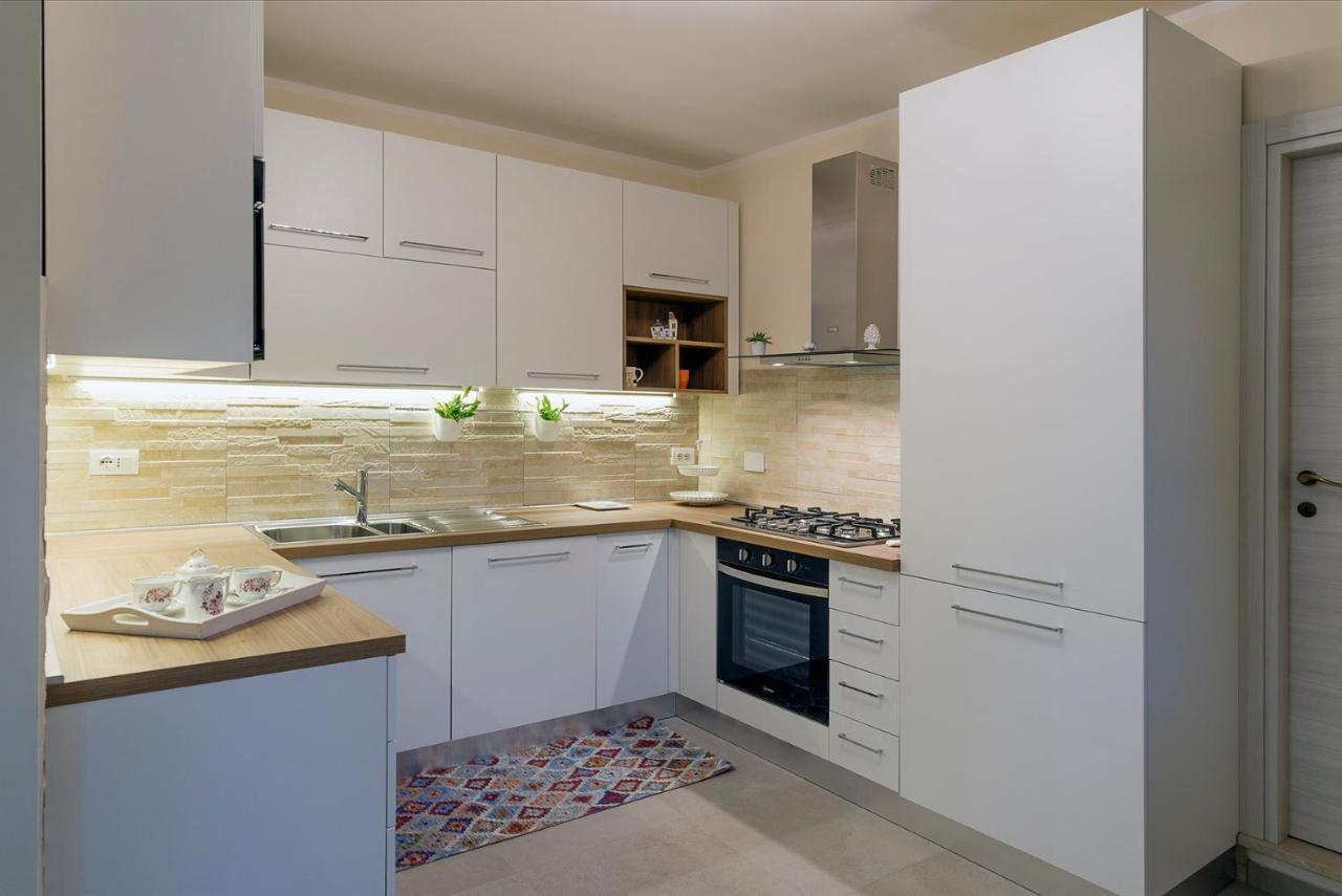 Bed and Breakfast Dimo' Re Farnese Exterior foto
